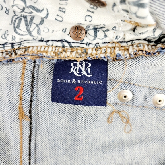 Rock & Republic Kasandra Bootcut Jeans Size 2M~Actual 26×31~Low Rise~Distressed - Picture 5 of 9